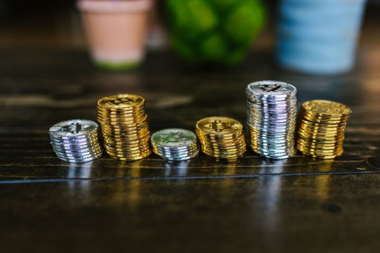 Guadagnare con le criptovalute, guida base e rischi